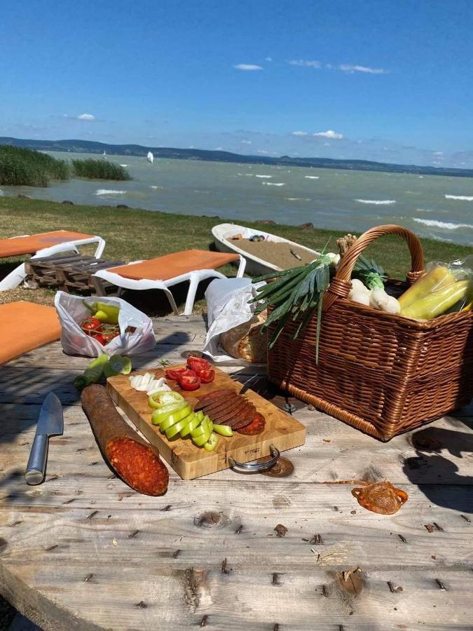 Beach Resident Hotel Balatonszemes Luaran gambar