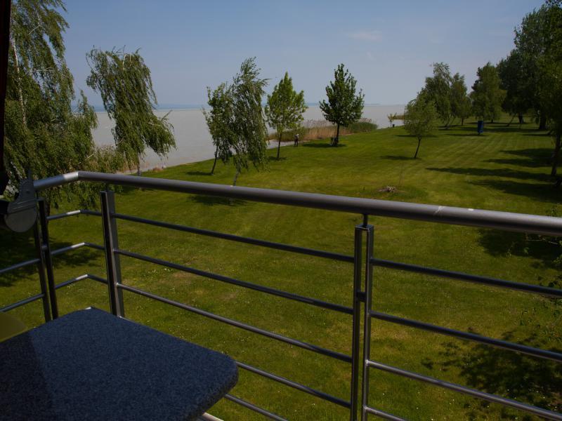 Beach Resident Hotel Balatonszemes Luaran gambar